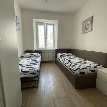 Casa A-mare Lejlighed Varazze